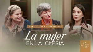 La mujer en la iglesia